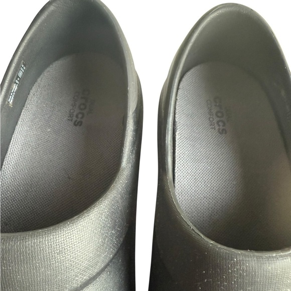 Women’s Neria Pro II Work Clog Size 8 Enclosed toes and heels slip resistant - Picture 6 of 8